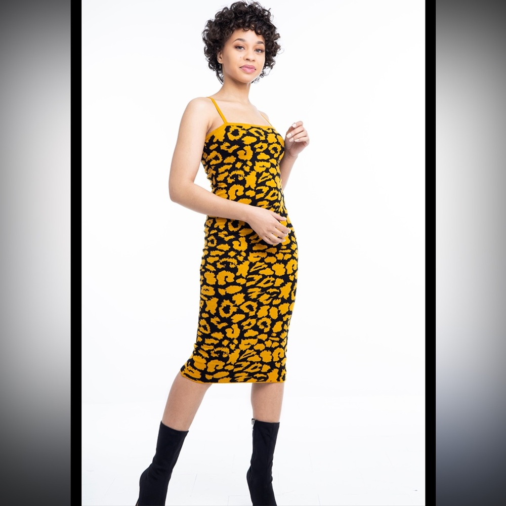 Fashion Nova Leopard Print Bodycon Dress size M - Picture 1 of 5